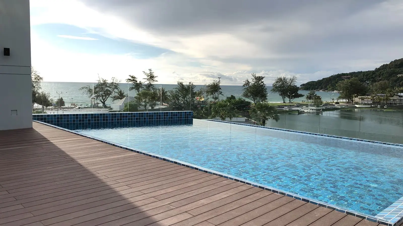 Phoenix Hotel Karon Beach 3*